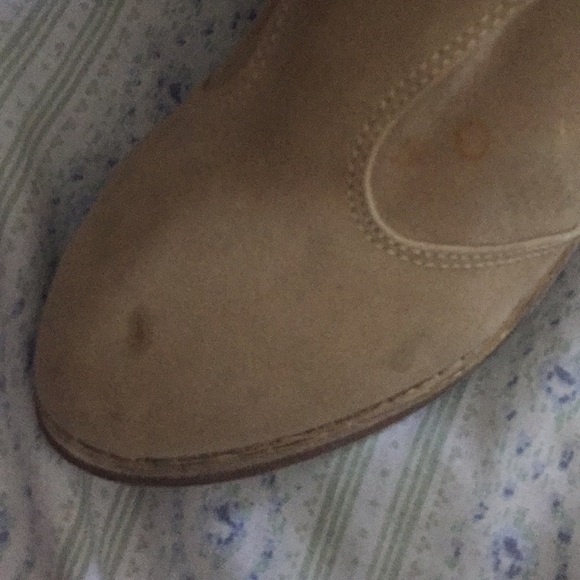 Tan boots - Picture 2 of 4